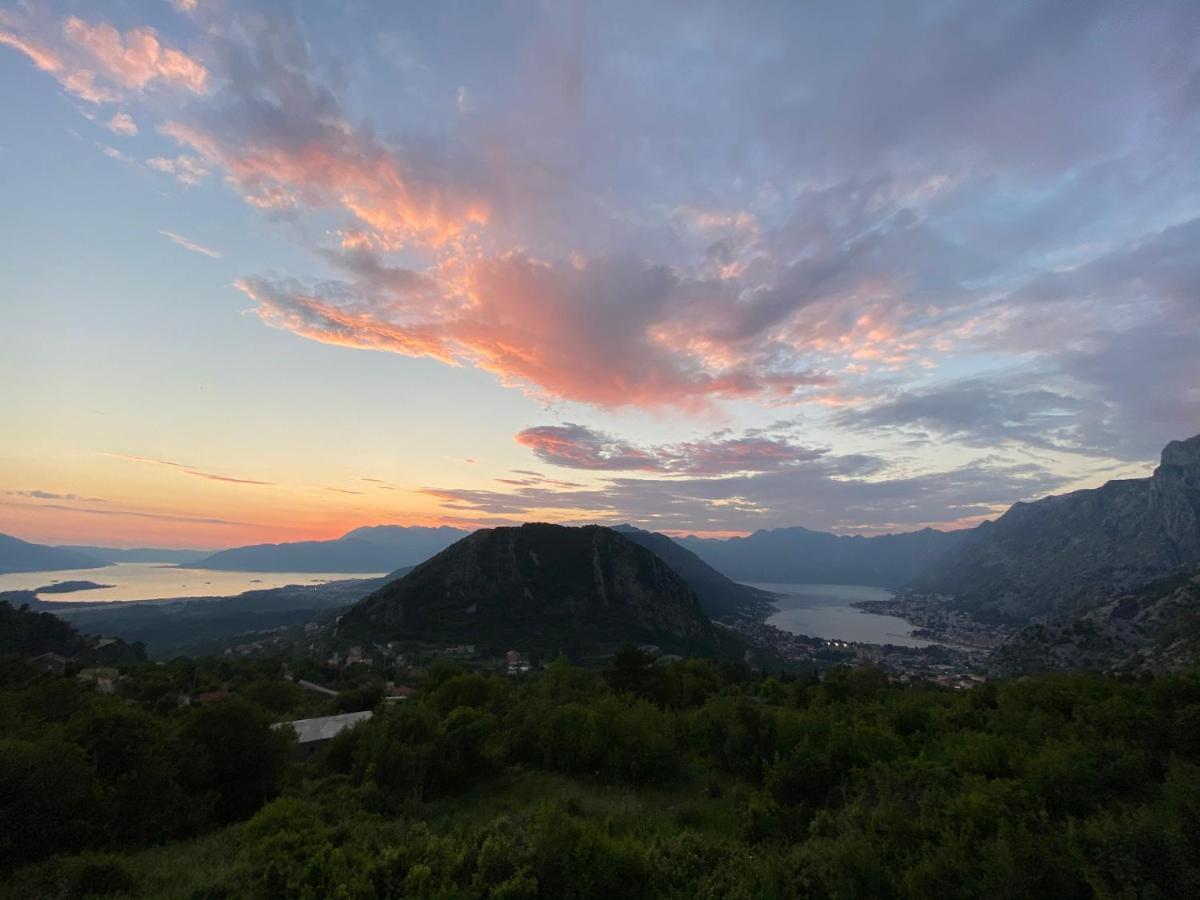 Apartment Lorena Kotor Ngoại thất bức ảnh