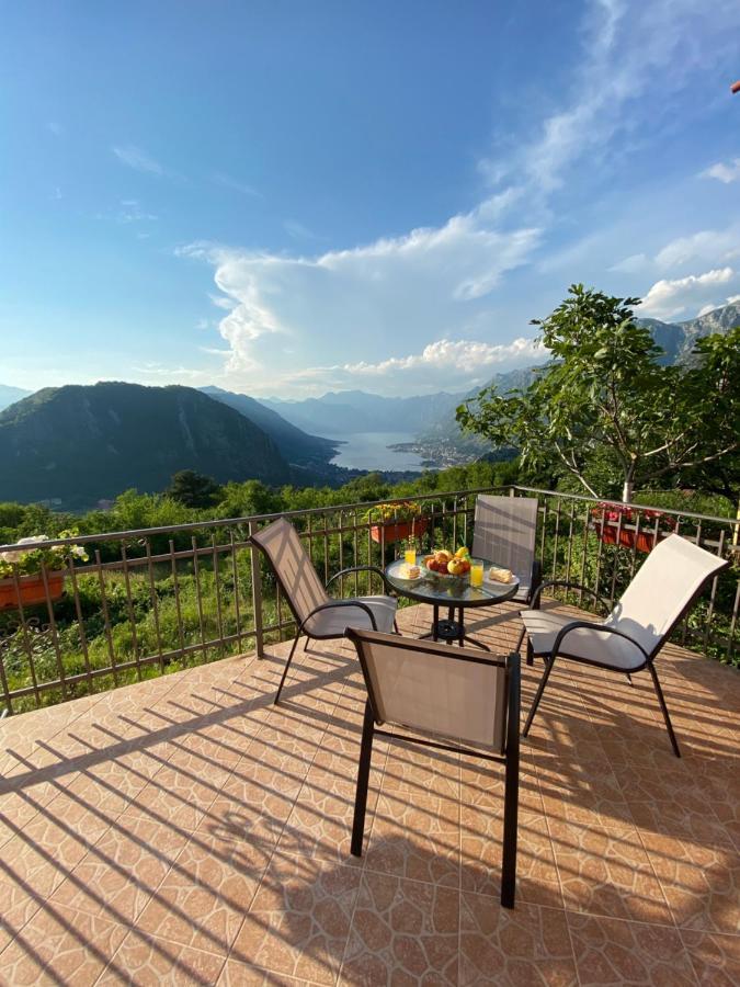 Apartment Lorena Kotor Ngoại thất bức ảnh
